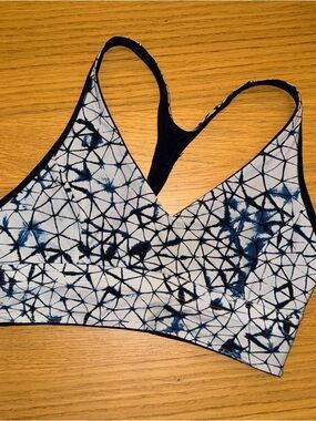 lululemon athletica Navy and White Geometric Swim Top